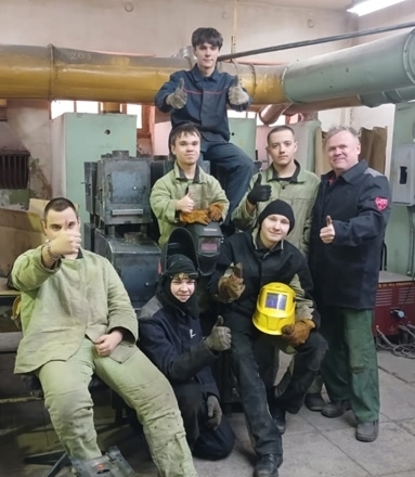 Горячий пламенный привет СВОим