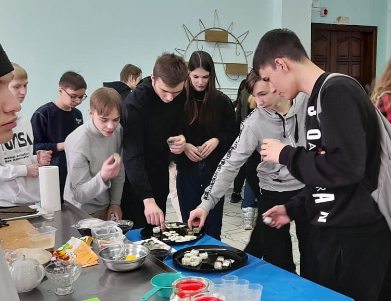 Профориентационная встреча с выпускниками школ № 30 и реабилитационным центром «Золотая осень»