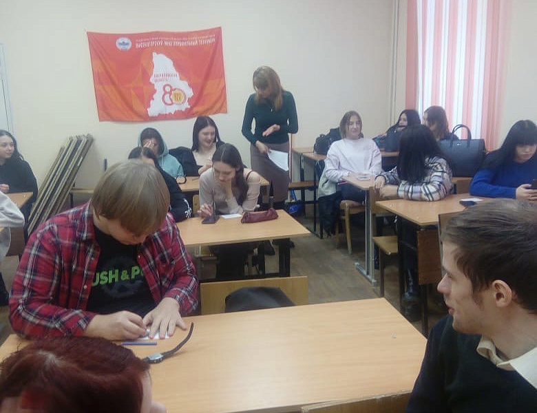 Проведение классных часов на тему "Проблемы в семье, в учебе, с друзьями. Пути решения"
