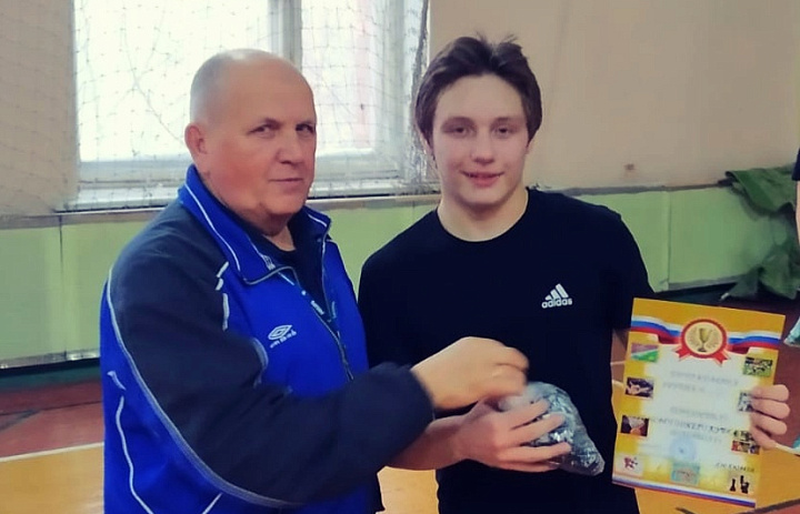Итоги по новогоднему кубку по стритболу