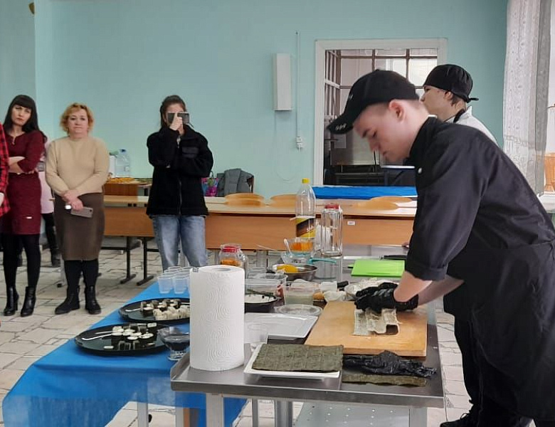 Профориентационная встреча с выпускниками школ № 30 и реабилитационным центром «Золотая осень»